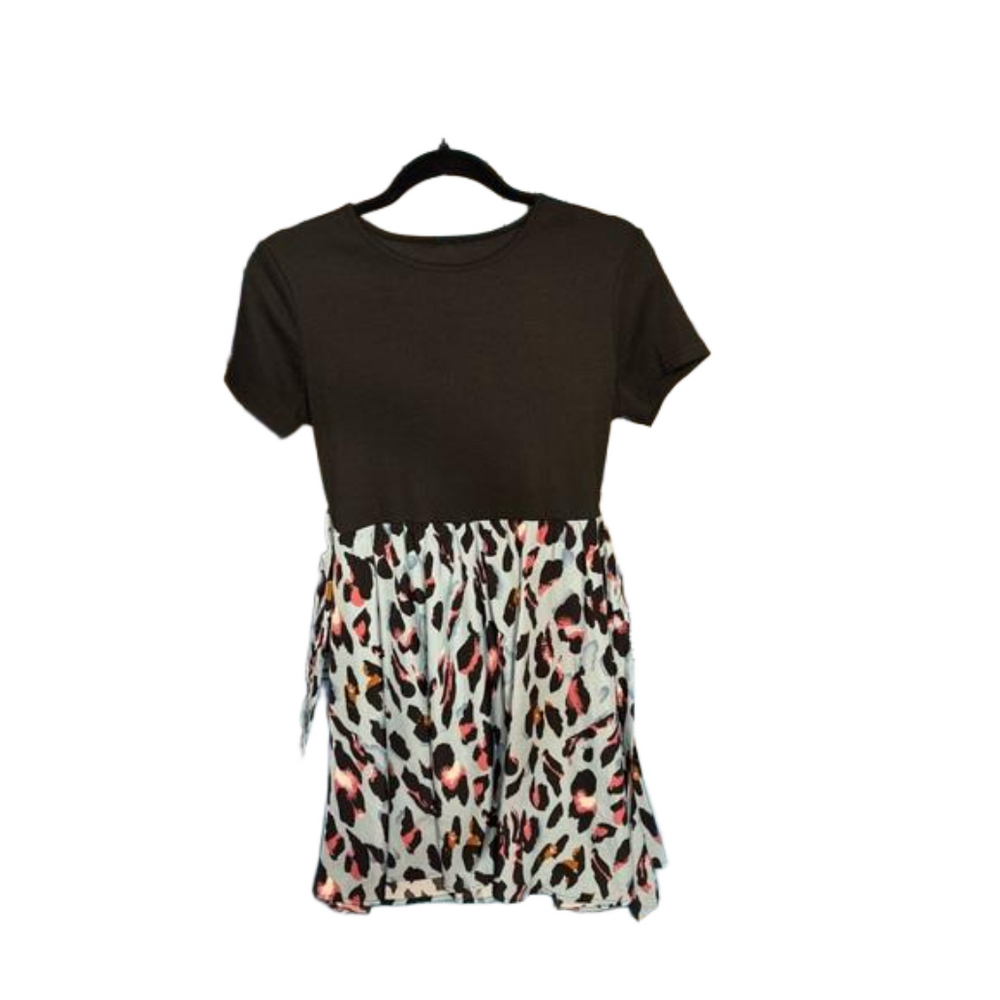 Cute T-Shirt Dress with Patterned Skirt - Size Large - Picture 2 of 4